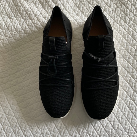 UGG Shoes - Ugg Kinney sneakers